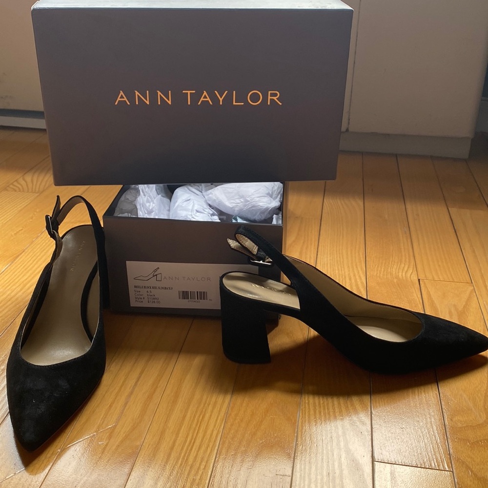 NWT Ann Taylor Brielle Block Heel Slingback